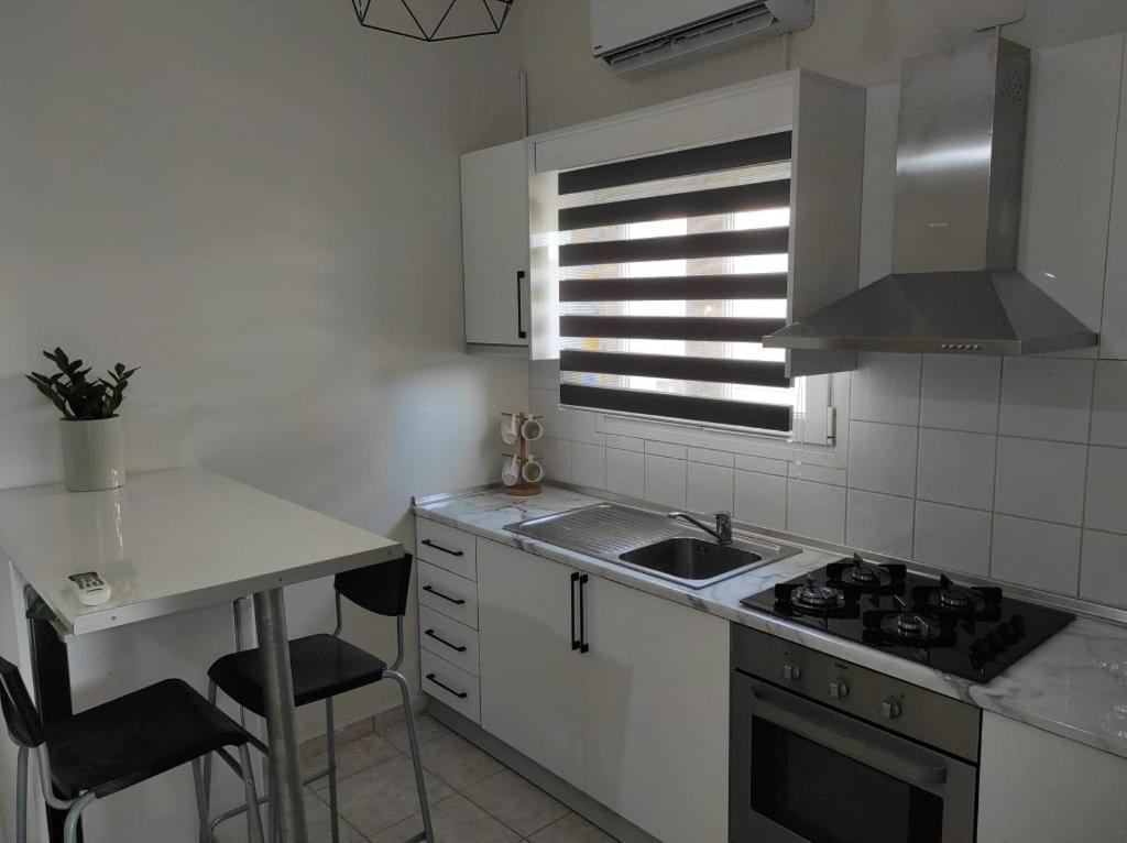 לפקימי Ina'S Apartments מראה חיצוני תמונה