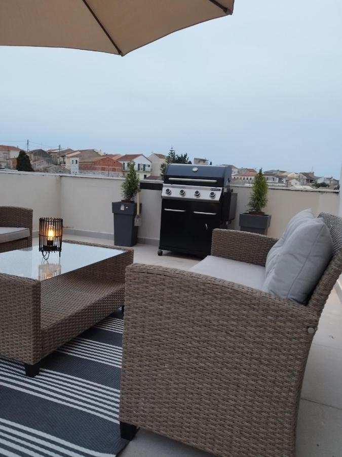 לפקימי Ina'S Apartments מראה חיצוני תמונה